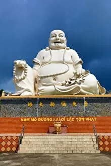 Vietnam Collection: Giant Buddha statue at Vinh Trang Temple, near My Tho, Mekong Delta, Vietnam