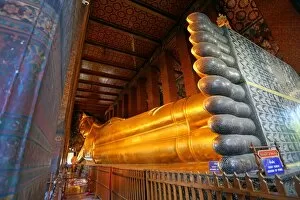 Images Dated 29th May 2013: Giant reclining gold Buddha statue at Wat Pho temple, Bangkok, Thailand