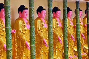 Gold Buddha statues at Kek Lok Si Buddhist Temple, Georgetown, Penang, Malaysia Gold Buddha statues at Kek Lok Si Buddhist Temple, Georgetown, Penang, Malaysia