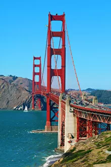 San Francisco Collection: Golden Gate Bridge, in the bay of San Franciso, California, USA