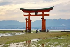 Images Dated 6th July 2015: The great red Torii Gate at Itsukushima Shinto Shrine on Miyajima Island, Hiroshima, Japan