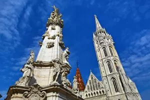 Budapest, Hungary Collection: Holy Trinity Column and the Matthias Church in Budapest, Hungary