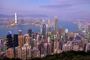 Hong Kong City Skyline and Victoria Harbour at sunset, Hong Kong, China hong kong city skyline victoria harbour sunset