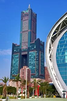 Images Dated 27th November 2015: Kaohsiung Exhibition Centre and 85 Sky Tower Hotel, Kaohsiung, Taiwan