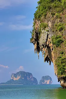 Limestone cliffs of Phra Nang Beach, Krabi, Thailand limestone cliffs phra nang beach krabi thailand