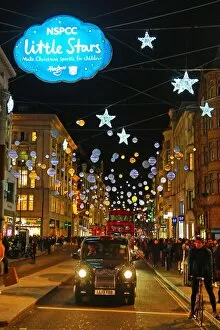Christmas 2016 Collection: Little Stars Oxford Street Christmas Lights, London