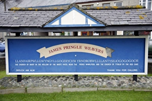 Llanfairpwll, Wales
