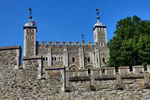 Images Dated 26th May 2018: london, england, tower, of, fortified, wall, keep