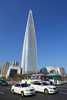 Seoul, Korea Collection: Lotte World Tower skyscraper and Mall in Jamsil, Seoul, Korea