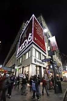 New York Night Collection: Macys Department Store in New York