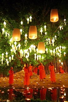 Monks celebrate Loy Krathong at Wat Phan Tao Temple, Chiang Mai, Thailand