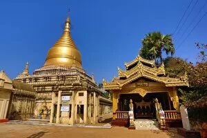 Images Dated 1st February 2016: Mya Zedi Pagoda Temple in Myinkaba Village, Bagan, Myanmar (Burma)