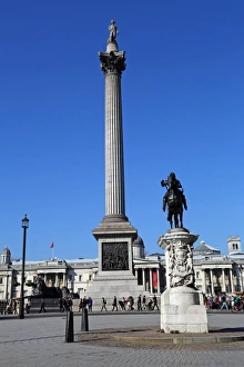 Charles IV statue