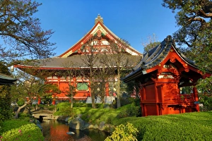 Oriental architecture and gardens of the Sensoji Asakusa Kannon Temple, Tokyo, Japan Oriental architecture and gardens of the Sensoji Asakusa Kannon Temple, Tokyo, Japan