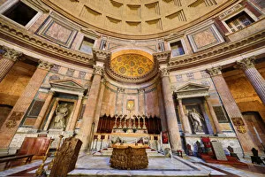 Images Dated 3rd October 2019: The Pantheon di Roma church, Rome, Italy
