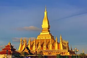 Images Dated 9th September 2015: Pha That Luang gold Stupa, Vientiane, Laos