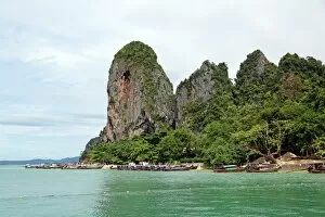 Images Dated 1st December 2012: Phranang Cave Beach, Railay Beach, Krabi, Phuket, Thailand