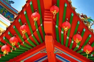 Kuala Lumpur Collection: Red lanterns and roof decorations on the Thean Hou Chinese Temple, Kuala Lumpur, Malaysia