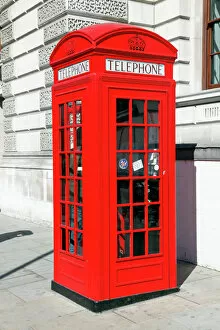 Editor's Picks: Red Telephone Box in London