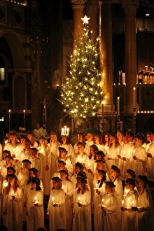 Sankta Lucia candlelight service by the Swedish church in Westminster Cathedral Sankta Lucia candlelight service by the Swedish church in Westminster Cathedral