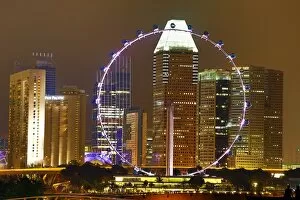 Images Dated 17th November 2015: Singapore Flyer observation wheel, Singapore, Republic of Singapore