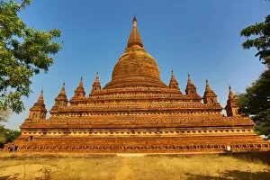 Images Dated 1st February 2016: Sitanagyi Hpaya Pagoda Temple, Bagan, Myanmar (Burma)