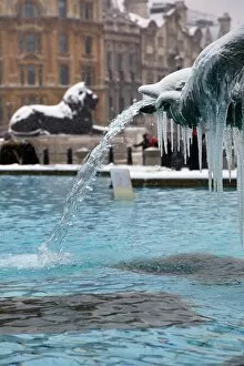Images Dated 20th January 2013: Snow and ice on frozen fountains in Trafalgar Square, London