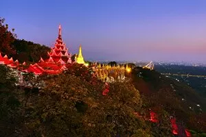 Images Dated 3rd February 2016: Southern stairway up Mandalay Hill at sunset, Mandalay, Myanmar (Burma)