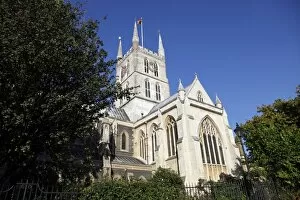 Images Dated 28th September 2011: Southwark Cathedral in London