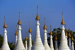 Images Dated 3rd February 2016: Spires, dhamma ceti shrines, Sandamuni Pagoda, Mandalay, Myanmar
