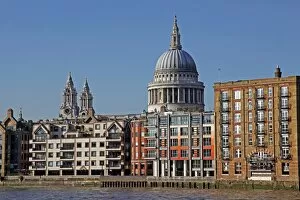 Images Dated 28th September 2011: St. Pauls Cathedral, London