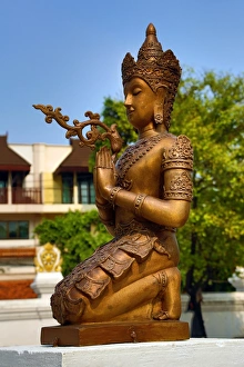 Statue at the City Pillar Shrine at Wat Chedi Luang Temple in Chiang Mai, Thailand Statue at the City Pillar Shrine at Wat Chedi Luang Temple in Chiang Mai, Thailand