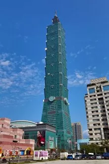 Images Dated 7th February 2015: The Taipei 101 skyscraper tower, Taipei, Taiwan