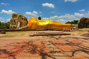 Thai Temples Collection: Temple of the Reclining Buddha Statue, Wat Lokayasutharam, Ayutthaya, Thailand