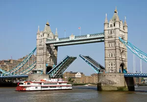 Images Dated 26th May 2018: Tower Bridge raised for Dixie Queen Paddlesteamer, London, UK