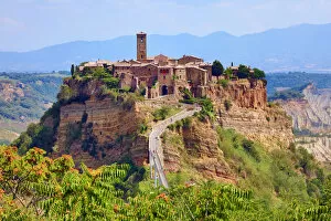Images Dated 2nd September 2019: View of the hilltop village of Civita di Bagnoregio, Lazio, Italy
