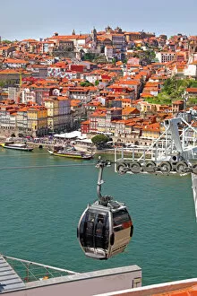 Porto, Portugal Collection: View of the town, cable car and River Douro in Porto, Portugal