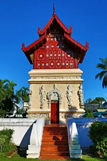 Chiang Mai Collection: Wat Phra Singh Temple in Chiang Mai, Thailand