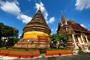 Chiang Mai Collection: Wat Saen Muang Ma Luang (Wat Hua Khuang) Temple in Chiang Mai, Thailand