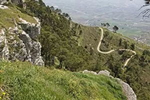 Sicily Collection: Winding mountain road leading up to Erice, Sicily, Italy