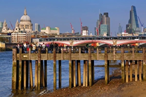 River Thames and London city skyline
