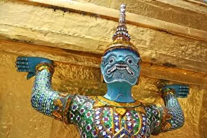 Images Dated 28th May 2013: Yaksha Demon Statue, Wat Phra Kaew, Temple of the Emerald Buddha Complex, Bangkok, Thailand